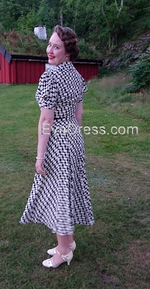 E-PATTERN 1938 Frocks E2636