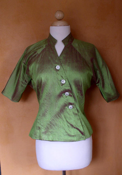 1952 Keyhole Blouse B50-6221